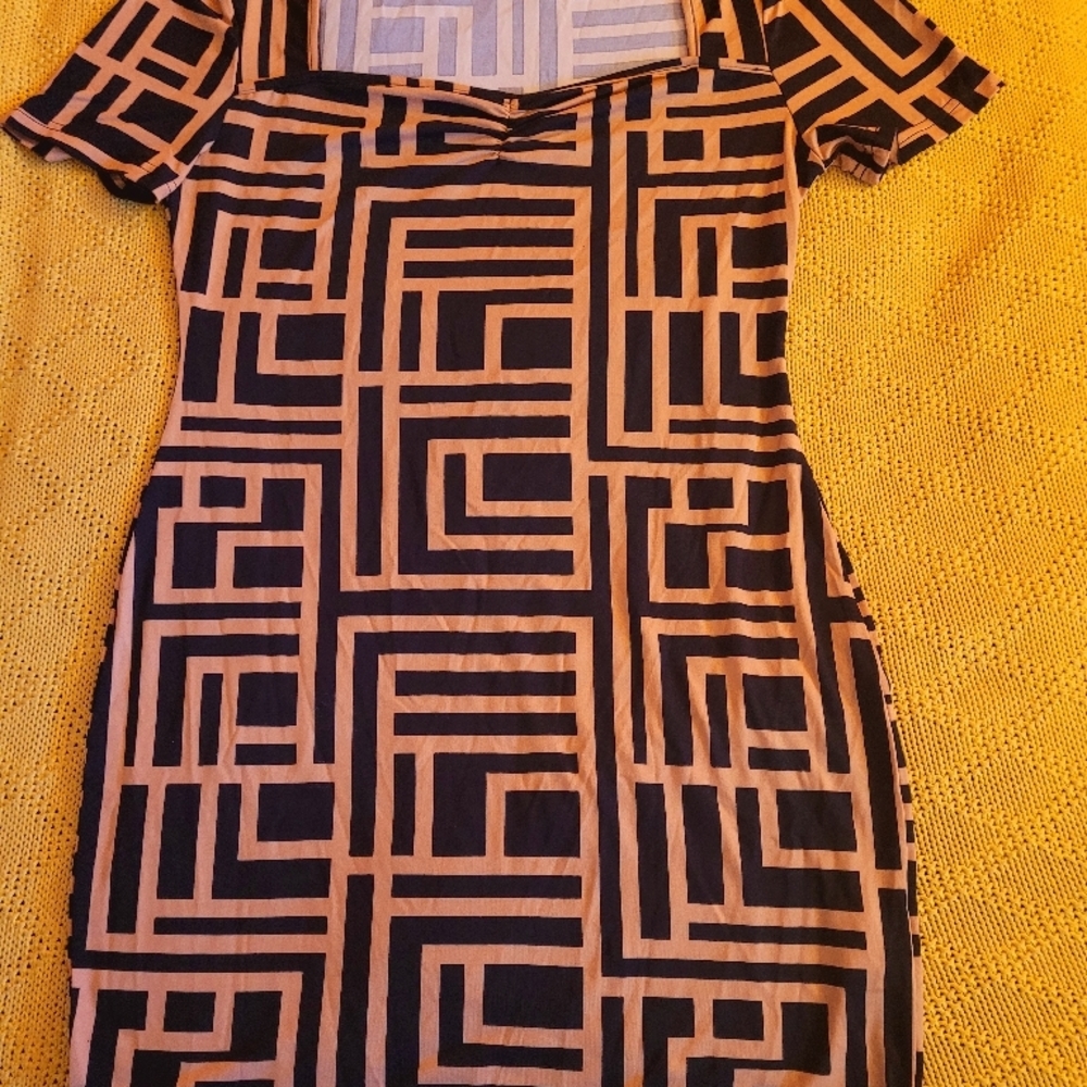 Geometric Patterned Black and Beige Dress